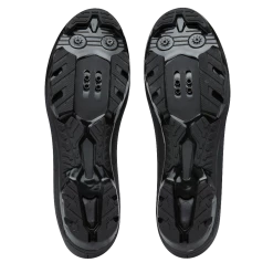 Pearl IZUMi Expedition Road