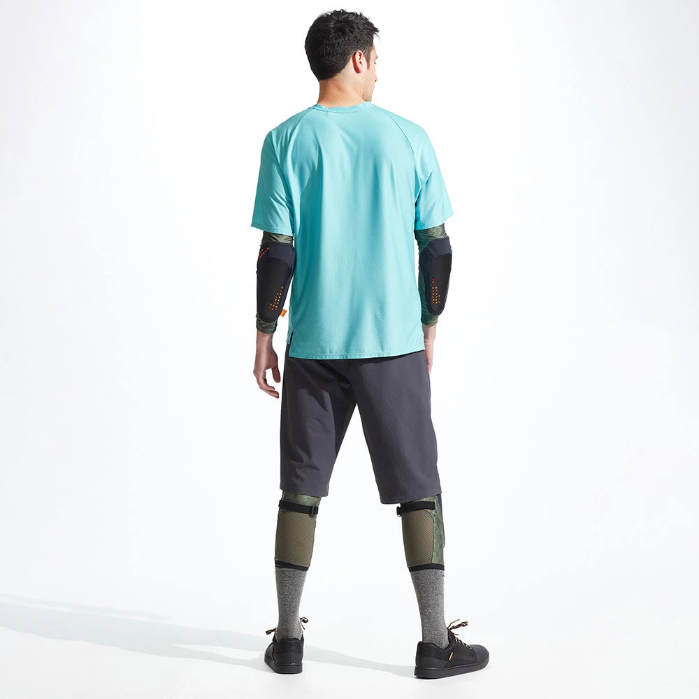 Pearl IZUMi Elevate Elbow Guard Warmers & Protection 31 Pearl IZUMi Elevate Elbow Guard Warmers & Protection