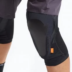 Pearl IZUMi Summit Knee Guard