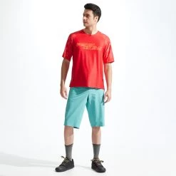 Pearl IZUMi Elevate Short